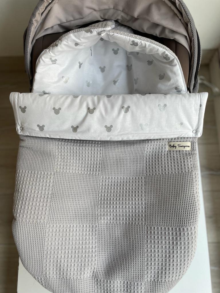 2in1 Einschlagdecke für Babyschale / Baby Schlafsack graue Mäuse