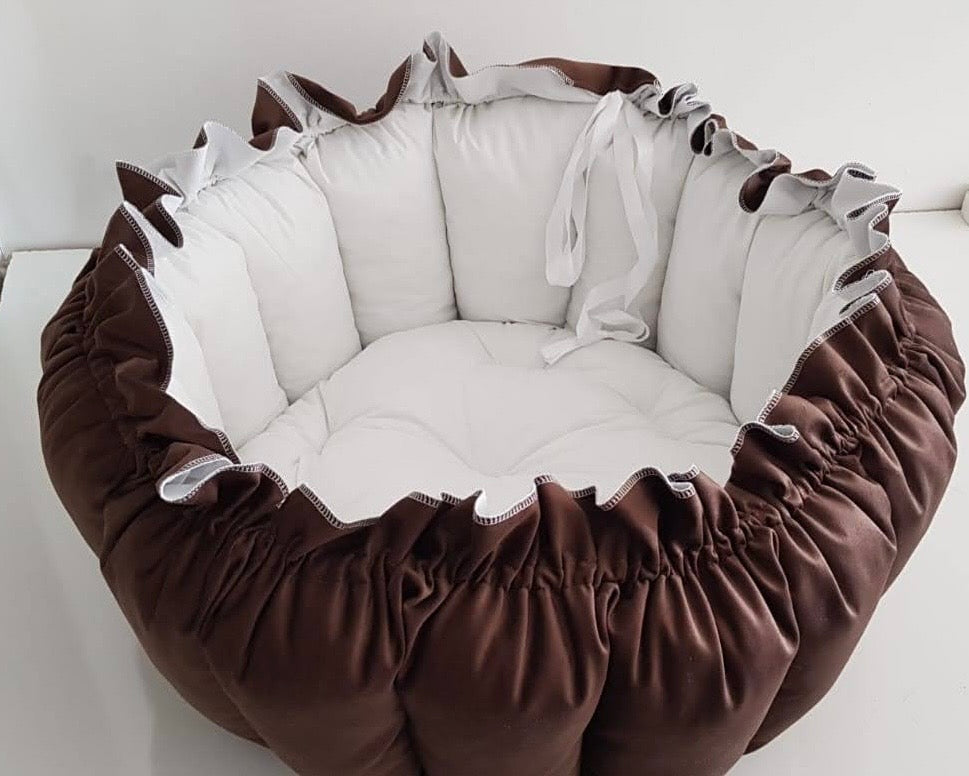 Samt 2in1 Spielmatte / Babynest Braun/ Weiß