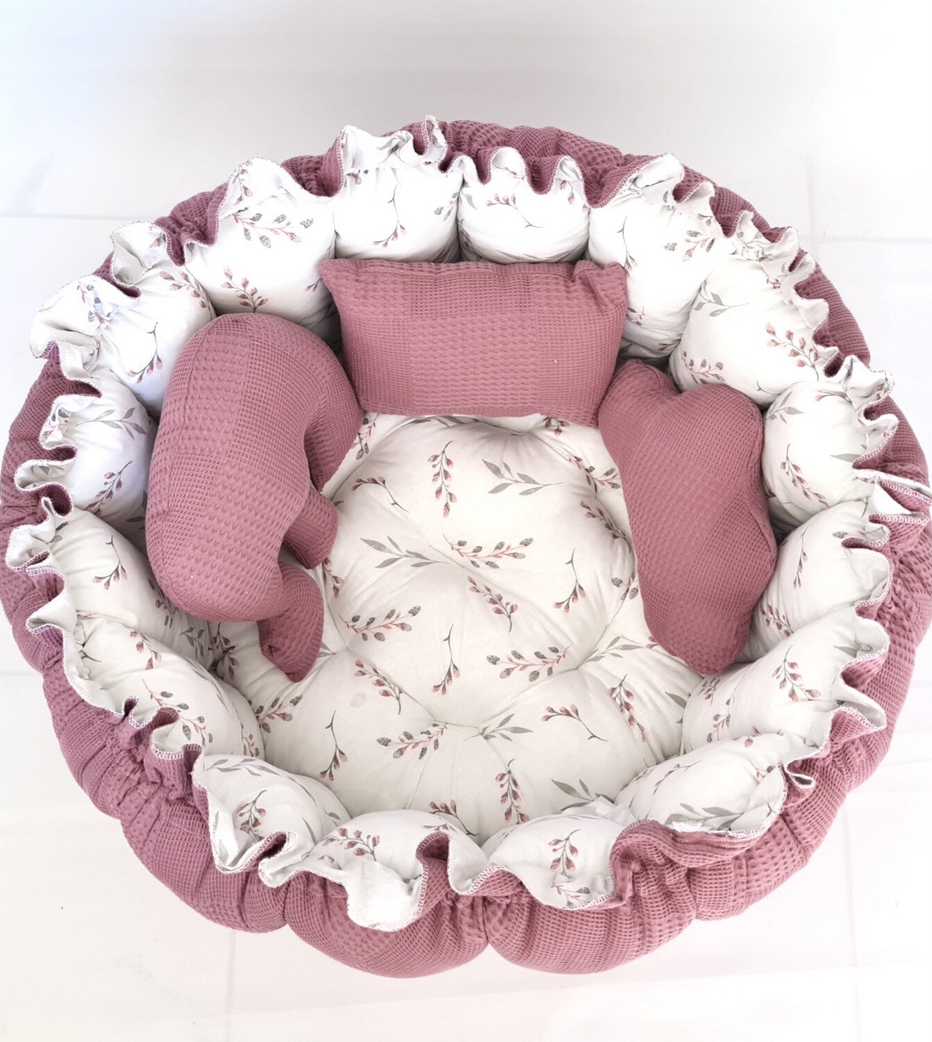 2in1 Spielmatte / Babynest dunkel altrosa Weidenkätzchen