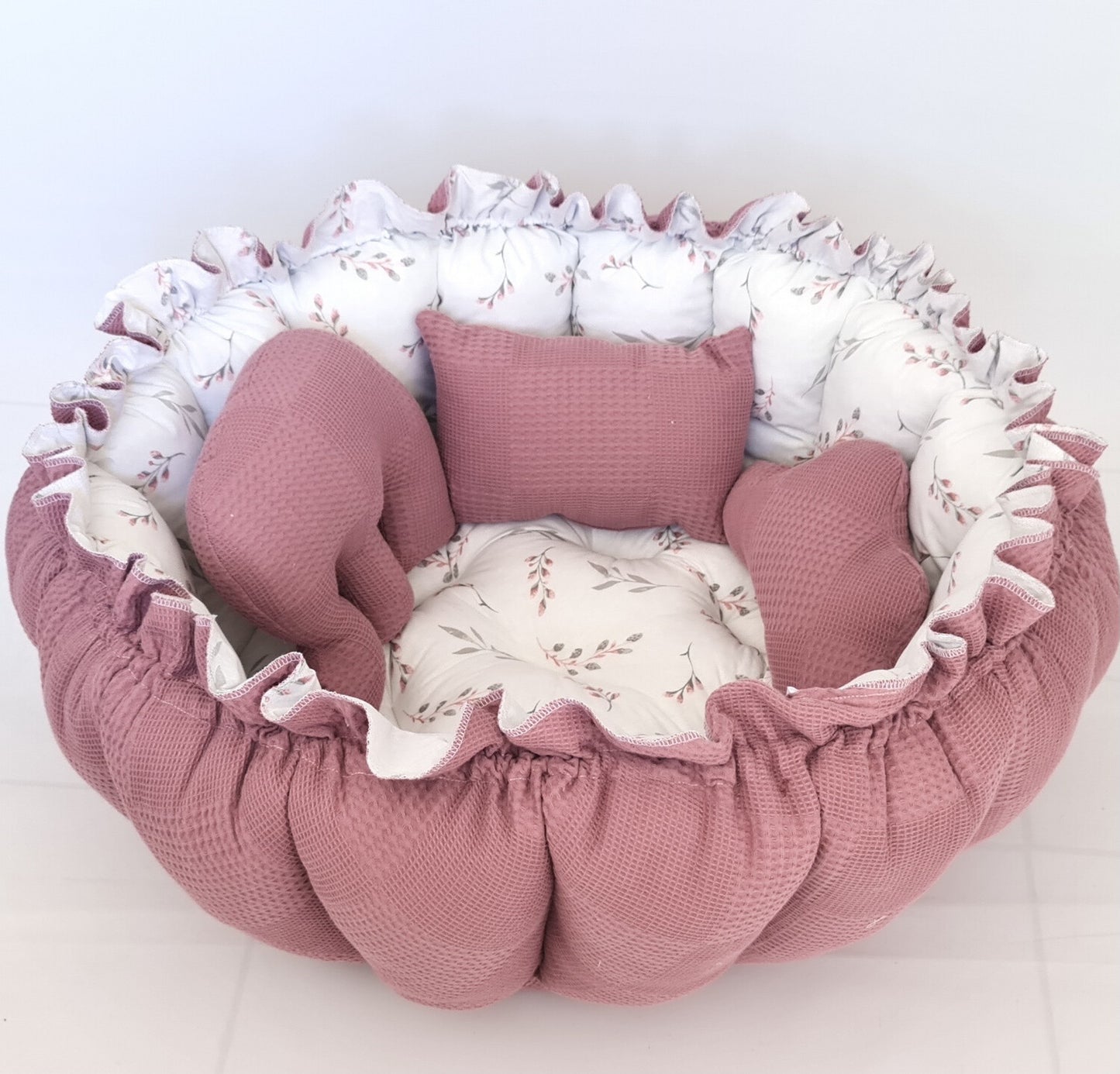 2in1 Spielmatte / Babynest dunkel altrosa Weidenkätzchen
