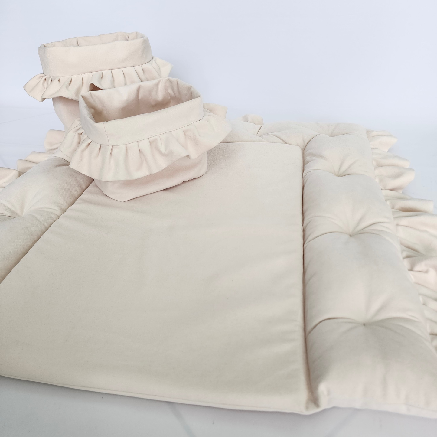 changing mat velvet cream