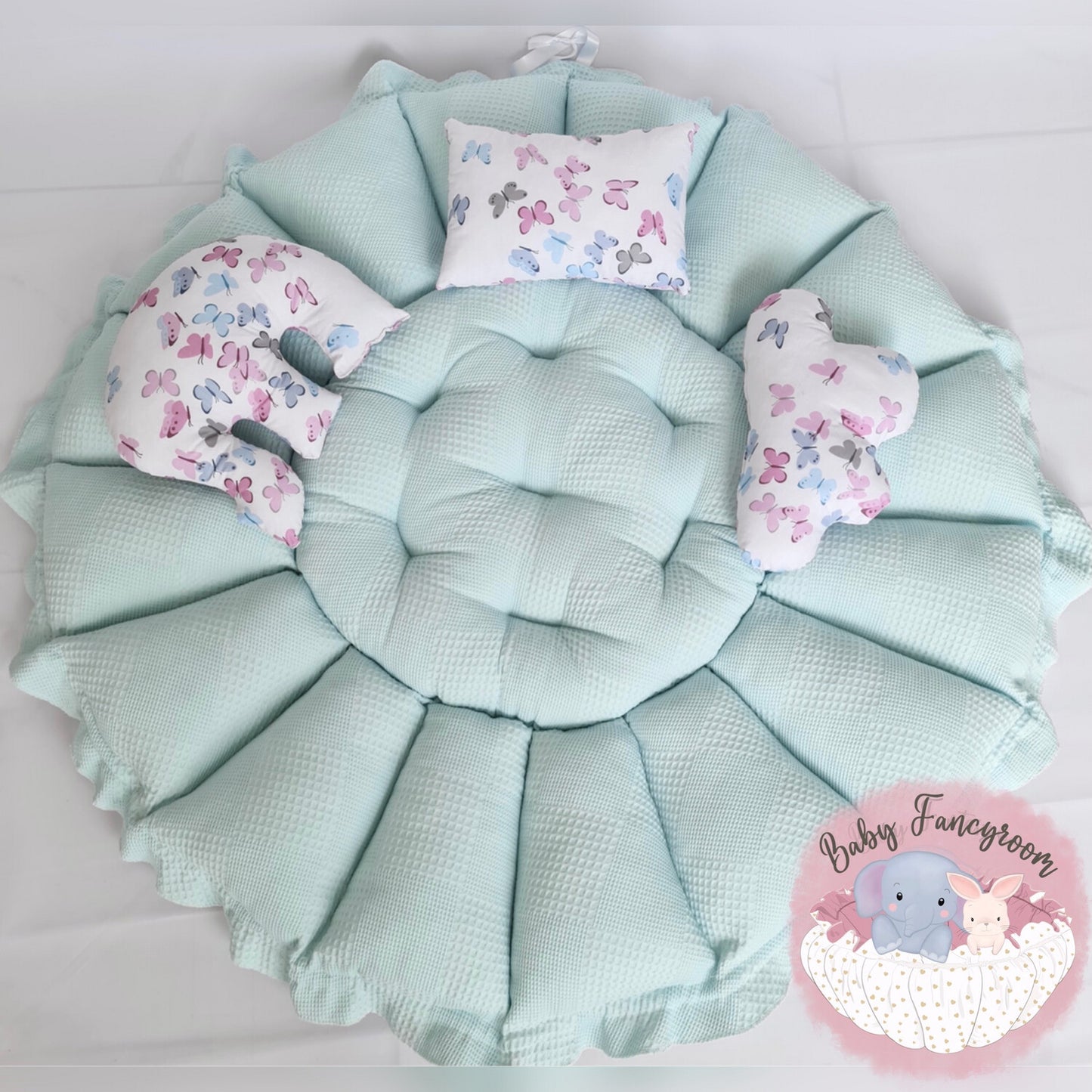 SPARSET. 2in1 Spielmatte / Babynest mintgrün bunte Schmetterlinge + Decke