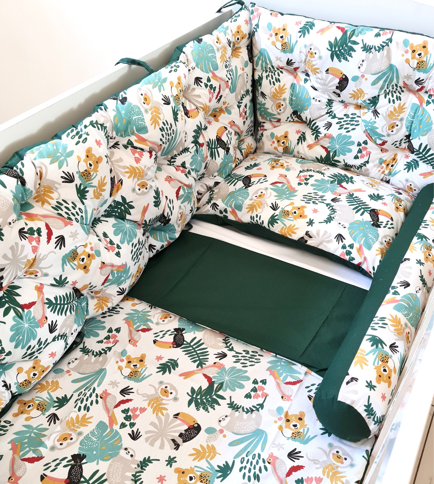 Bed border emerald green jungle, bed linen