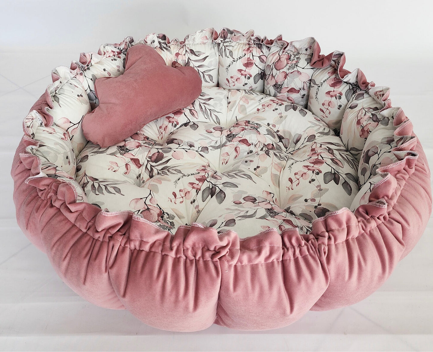 Velvet 2in1 Play Mat / Baby Nest Dark Old Pink Eucalyptus