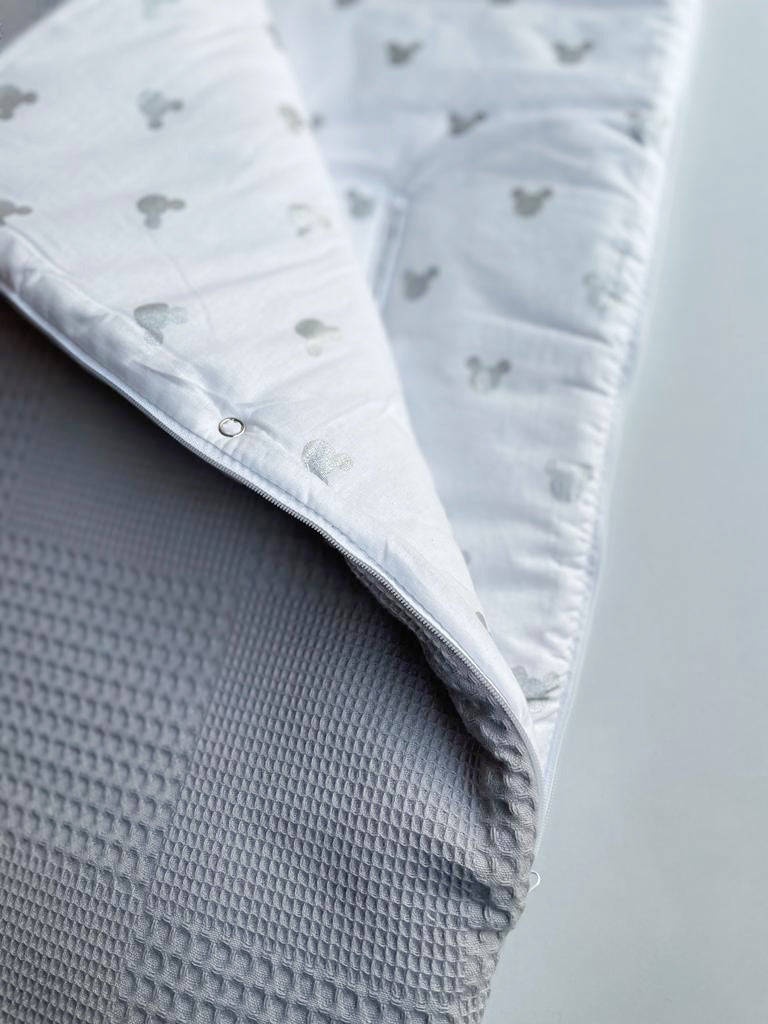 2in1 Einschlagdecke für Babyschale / Baby Schlafsack graue Mäuse