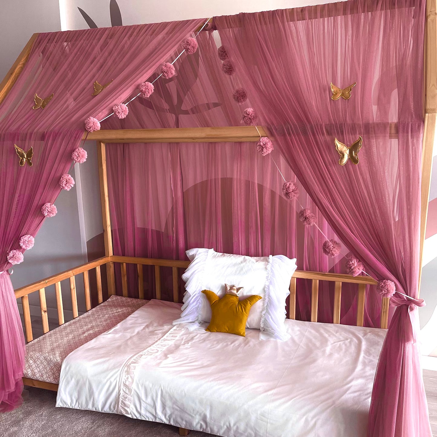 House bed - canopy dark old pink
