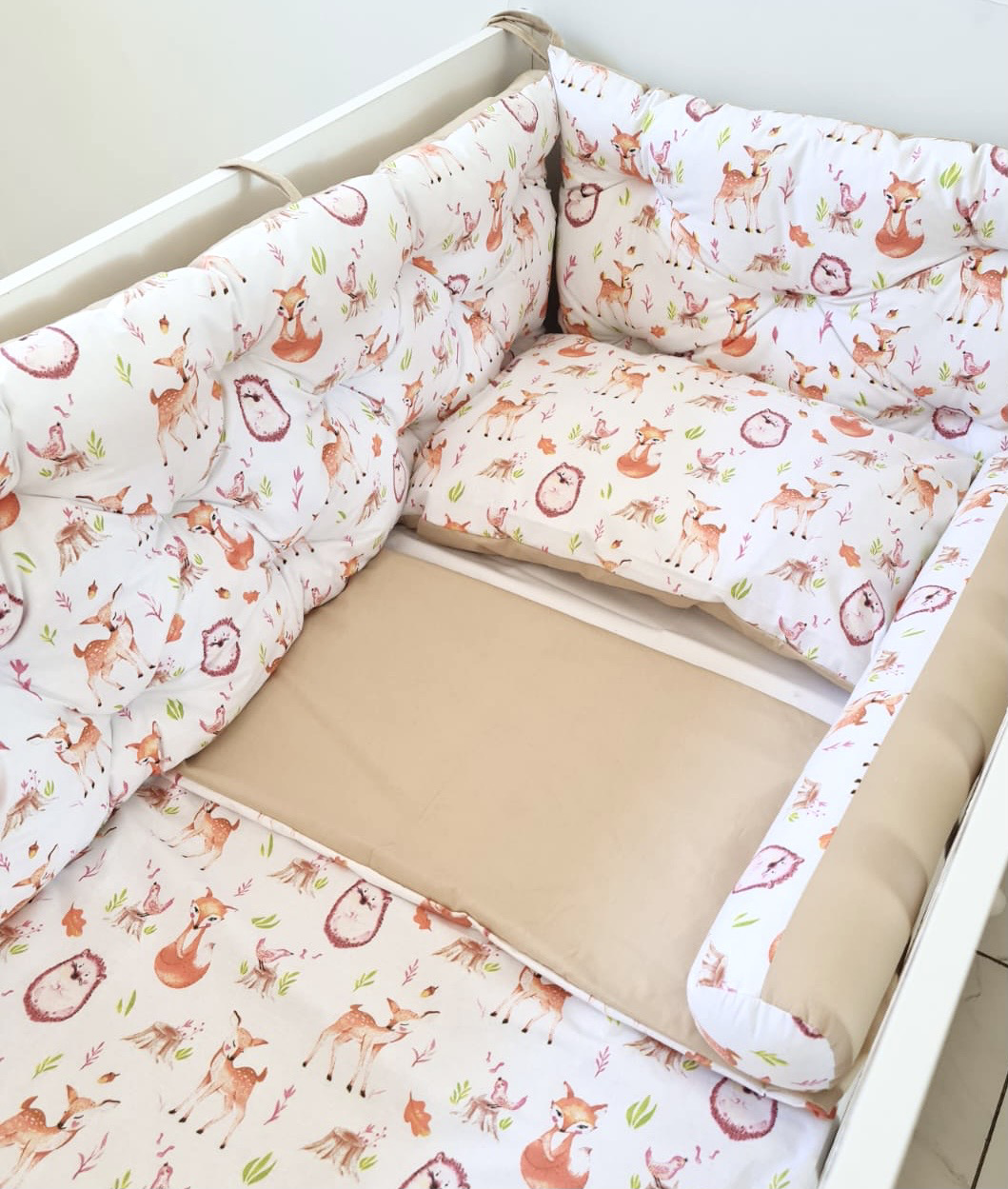 Bed border beige forest animals, bed linen