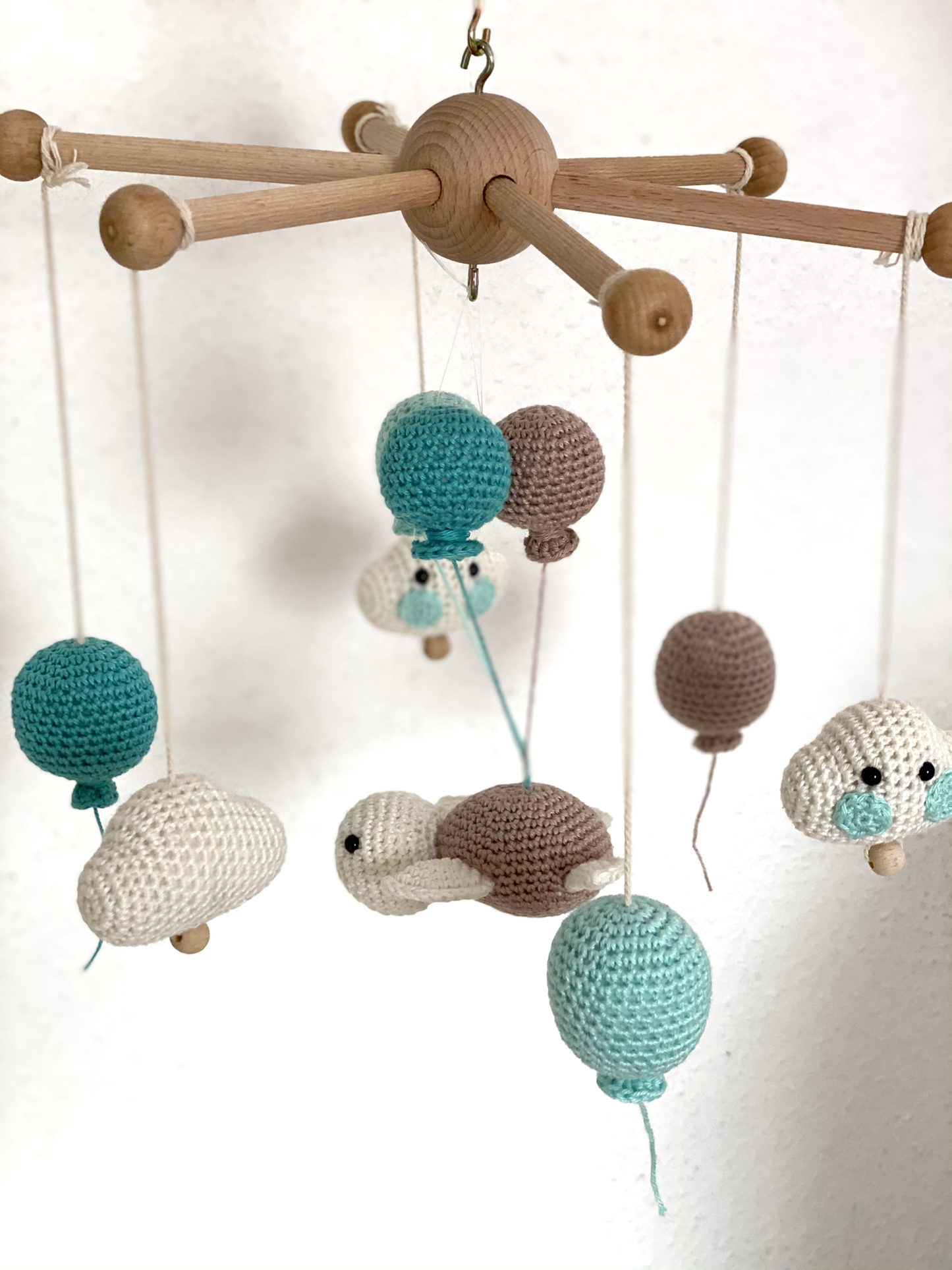 crochet baby mobile