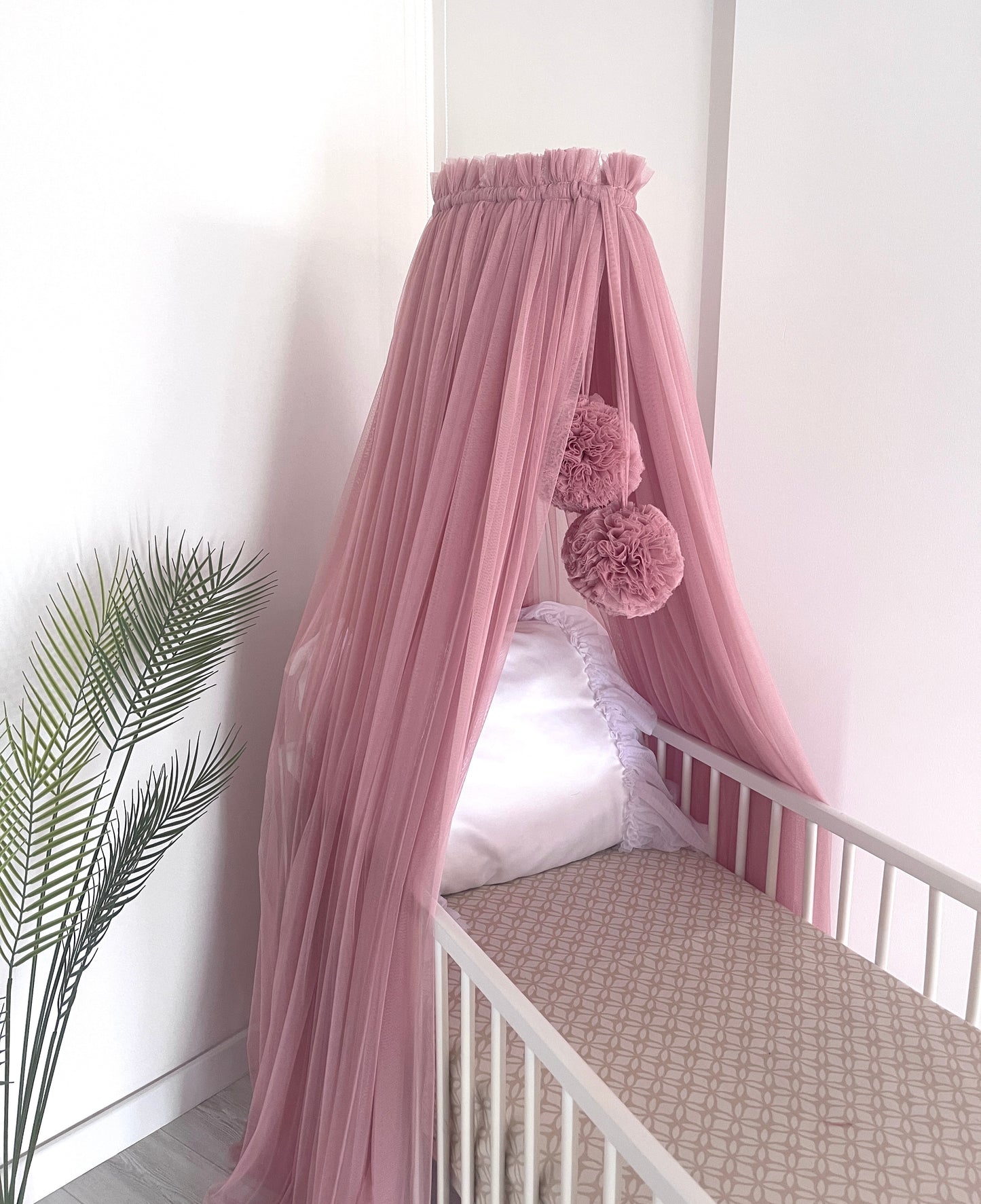 Bed canopy old pink with pompoms