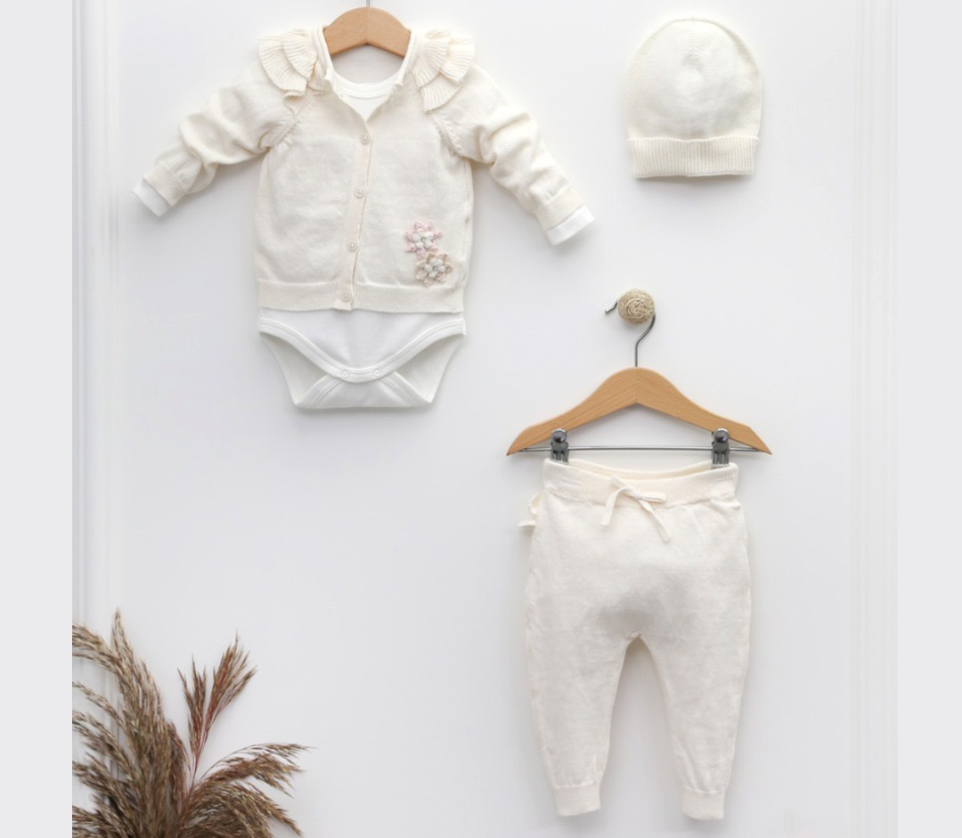 Baby knitting set size 68-74 for girls cream