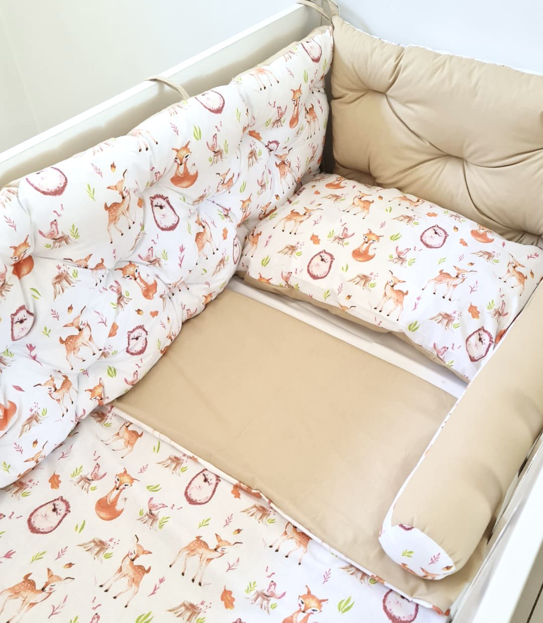 Bed border beige forest animals, bed linen