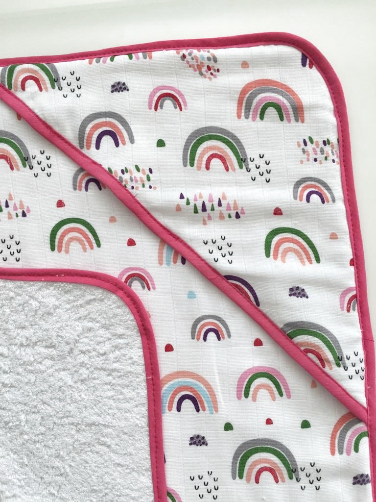 Muslin Bath Towel Pink Rainbow