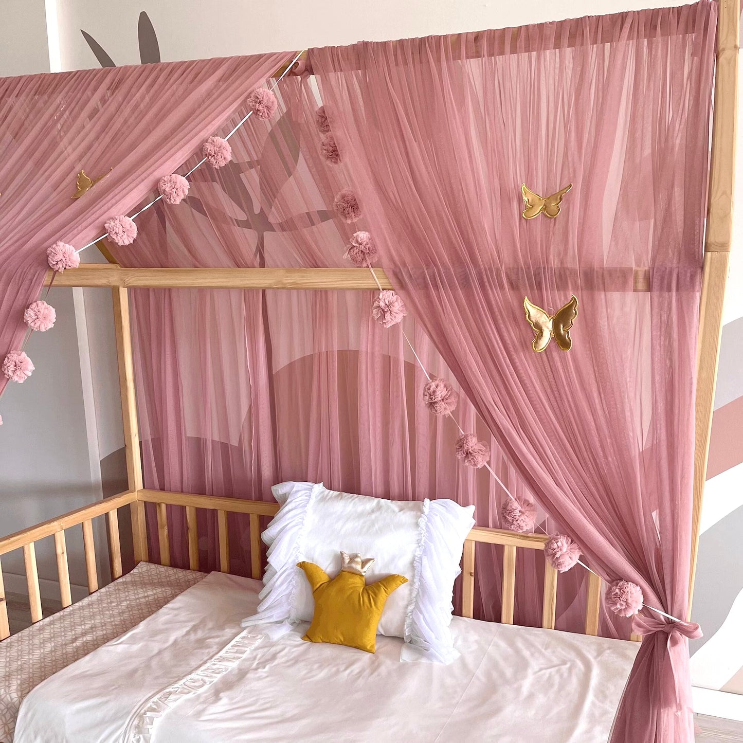 house bed - canopy old pink