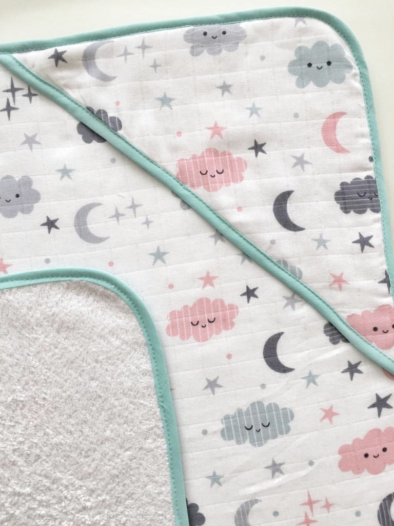 Muslin Bath Towel Clouds