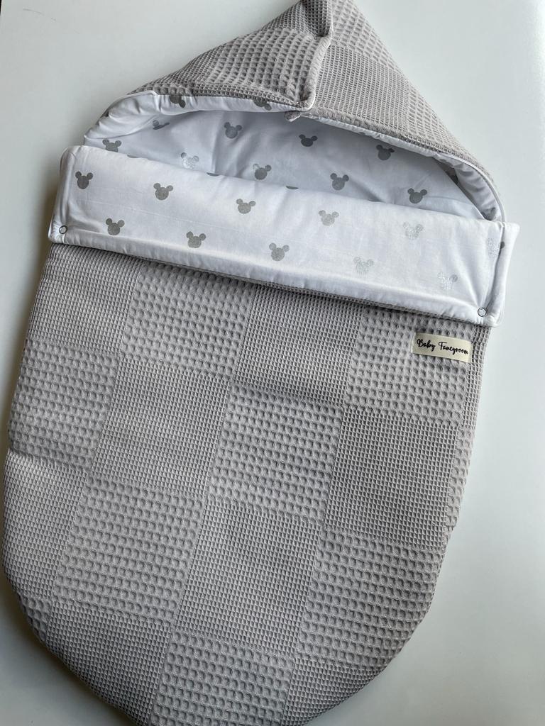 2in1 Einschlagdecke für Babyschale / Baby Schlafsack graue Mäuse