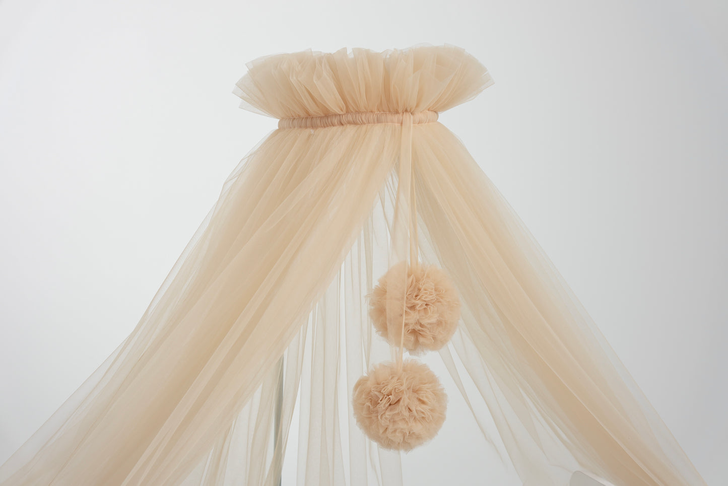 Standard tulle bed canopy with bobbles nude/beige