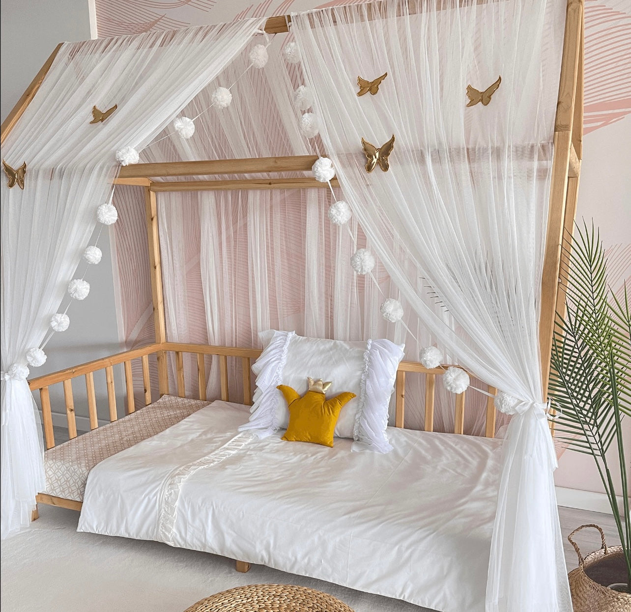 House bed - canopy ecru / white