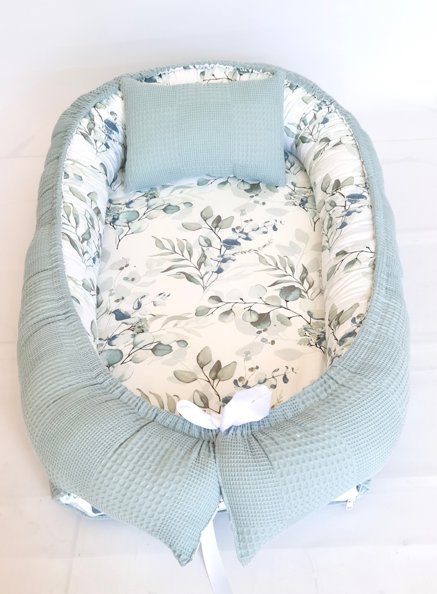 2-tlg. Set Babynestchen petrolblau Eukalyptus + Sommerdecke