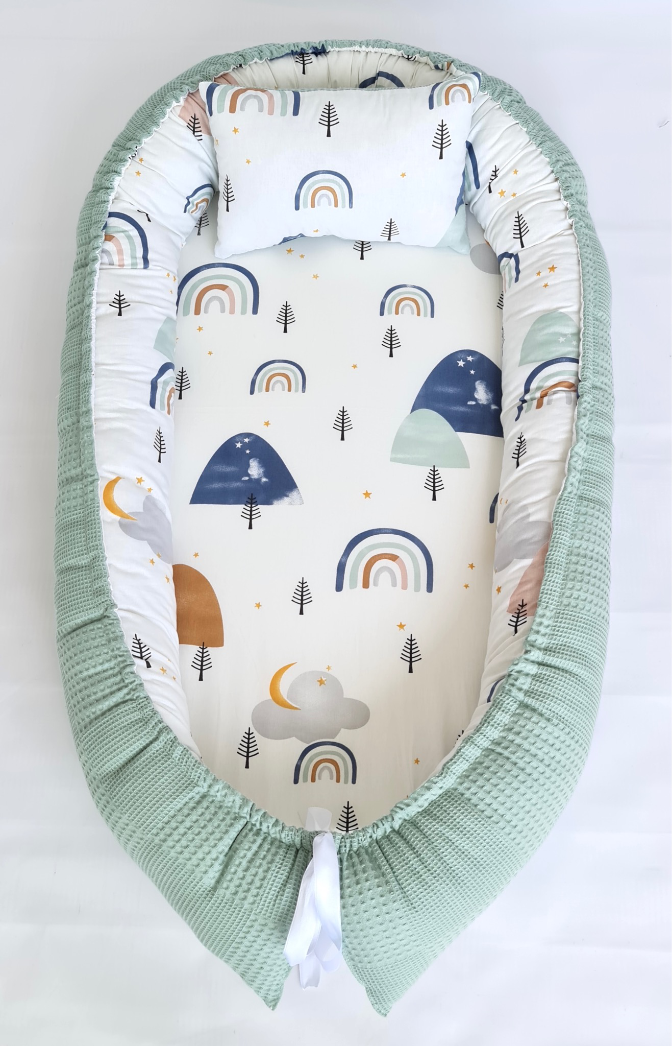Baby nest green rainbow and mountains
