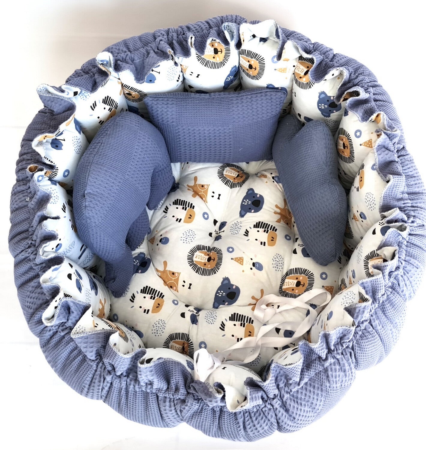 2in1 Spielmatte / Babynest Indigoblau Löwen