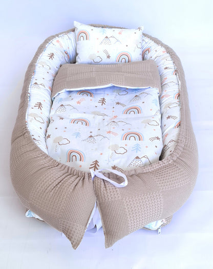 Babynestchen taupe Regenbogen