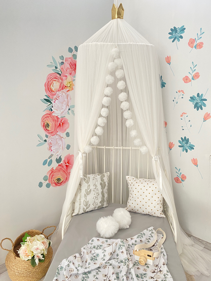 Pompom garland