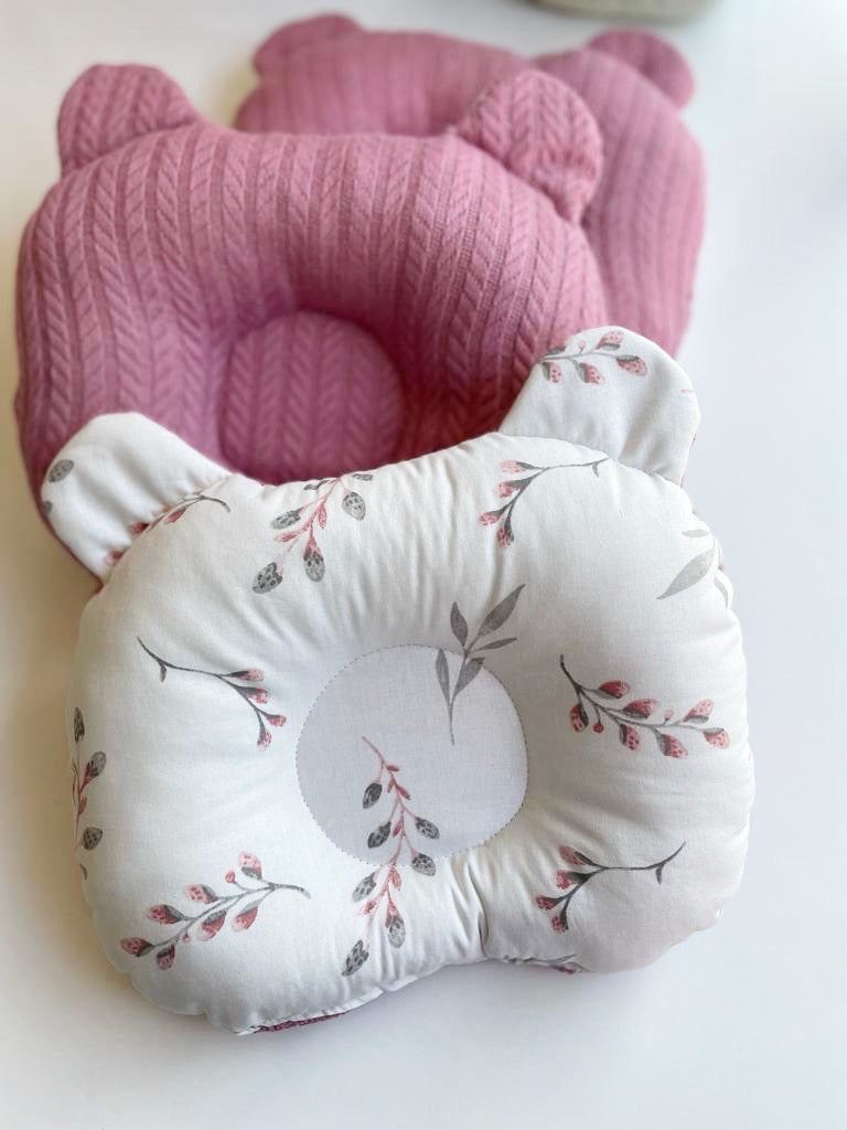 Baby Fancyroom Babykissen Ergonomisches Babykissen mit Kopfmulde gegen Plattkopf, beidseitig , 100% Baumwollstoffe