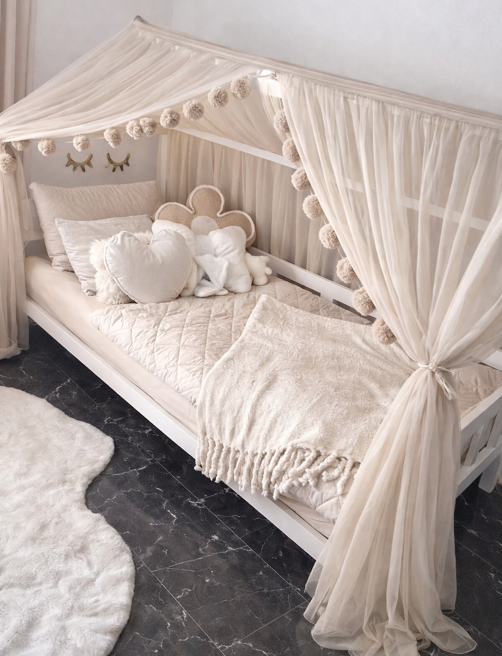 Gekräuselter Hausbett - Himmel beige