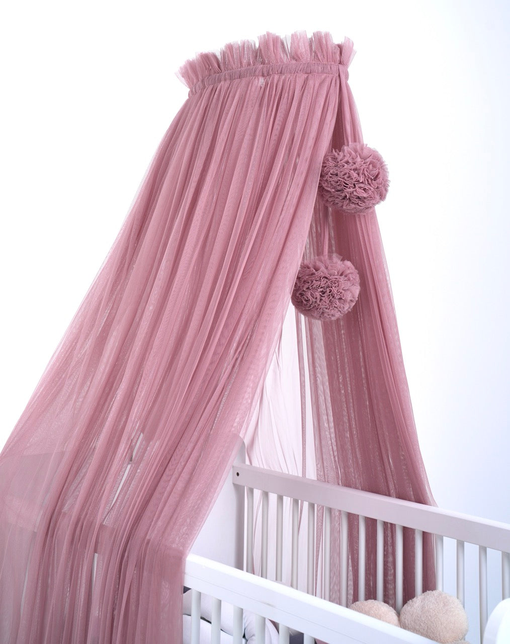 Bed canopy old pink with pompoms