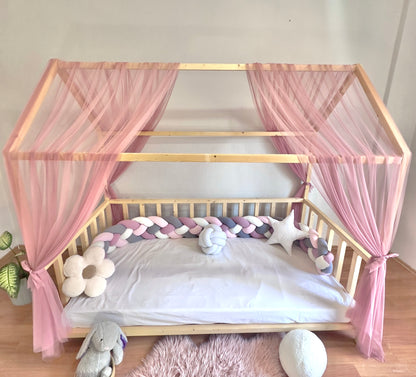 Classic house bed canopy old pink 