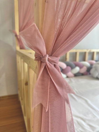 Classic house bed canopy old pink 